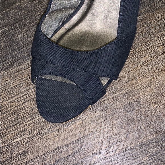 Wedges - Picture 3 of 4